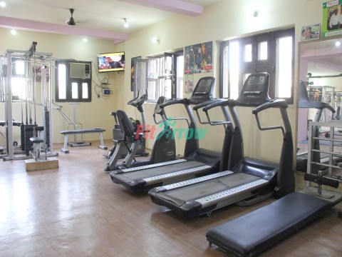 Gyms in Vikas Puri delhi, Gyms with AC in Vikas Puri, Gyms with Cardio Theatre in Vikas Puri, Gyms with Changing Room in Vikas Puri, Gyms with Free Parking in Vikas Puri, Gyms with Personal Training in Vikas Puri, Gyms with Resistance Machines in Vikas Puri