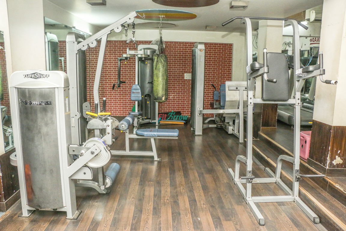 Gyms in Vikas Puri delhi, Gyms with AC in Vikas Puri, Gyms with Cardio Theatre in Vikas Puri, Gyms with Changing Room in Vikas Puri, Gyms with Free Parking in Vikas Puri, Gyms with Personal Training in Vikas Puri, Gyms with Resistance Machines in Vikas Puri