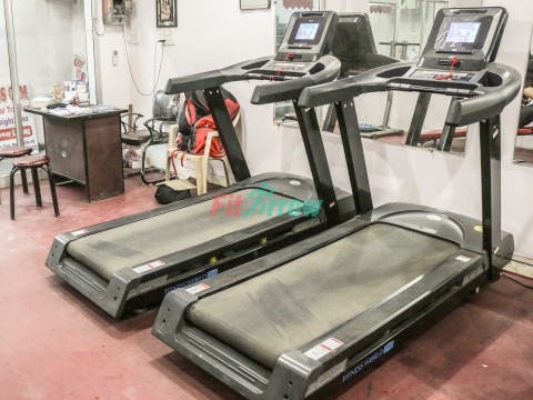 Gyms in Vikas Puri delhi, Gyms with AC in Vikas Puri, Gyms with Cardio Theatre in Vikas Puri, Gyms with Changing Room in Vikas Puri, Gyms with Free Parking in Vikas Puri, Gyms with Personal Training in Vikas Puri, Gyms with Resistance Machines in Vikas Puri