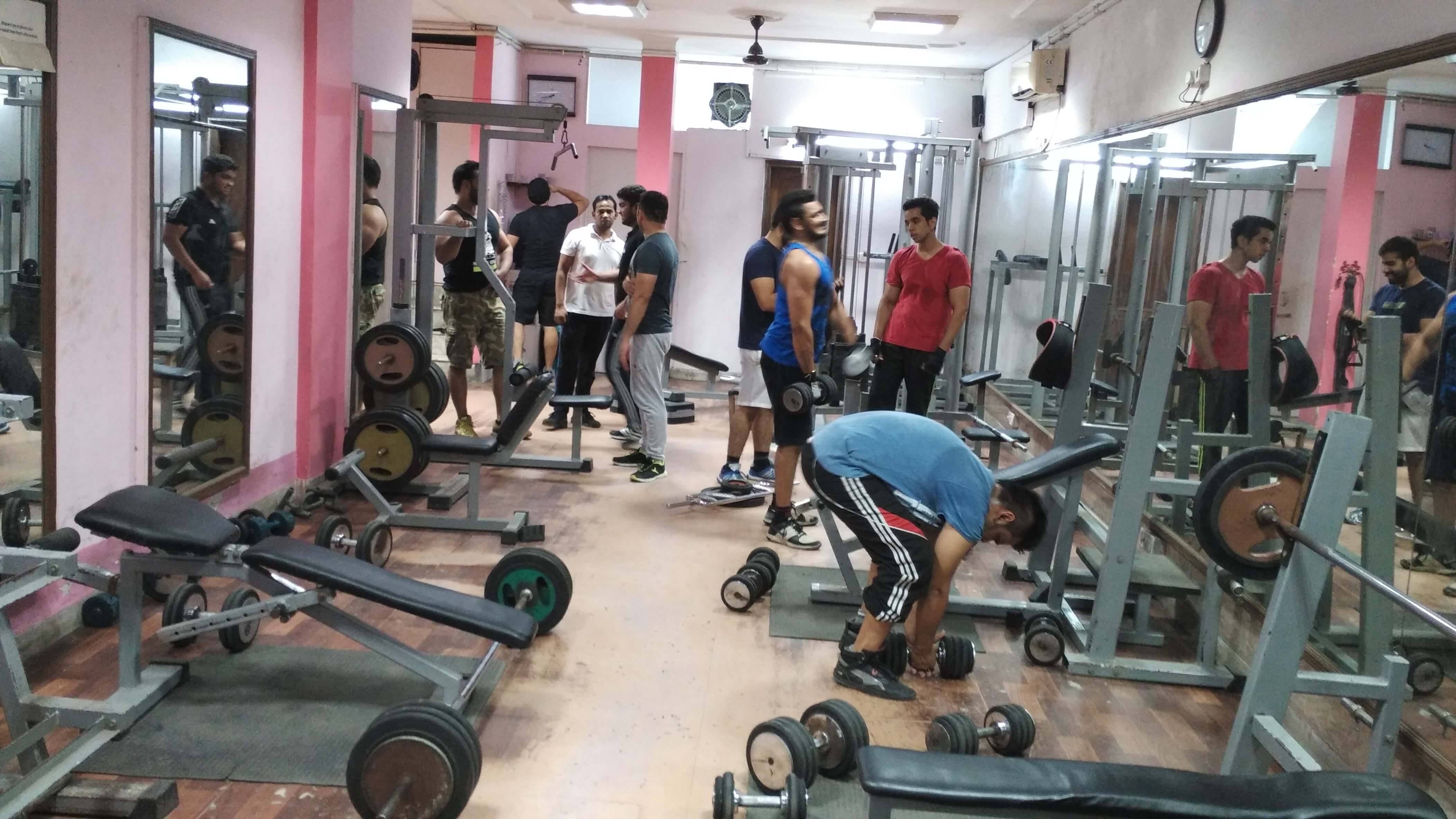 Lifeline gym lajpat discount nagar