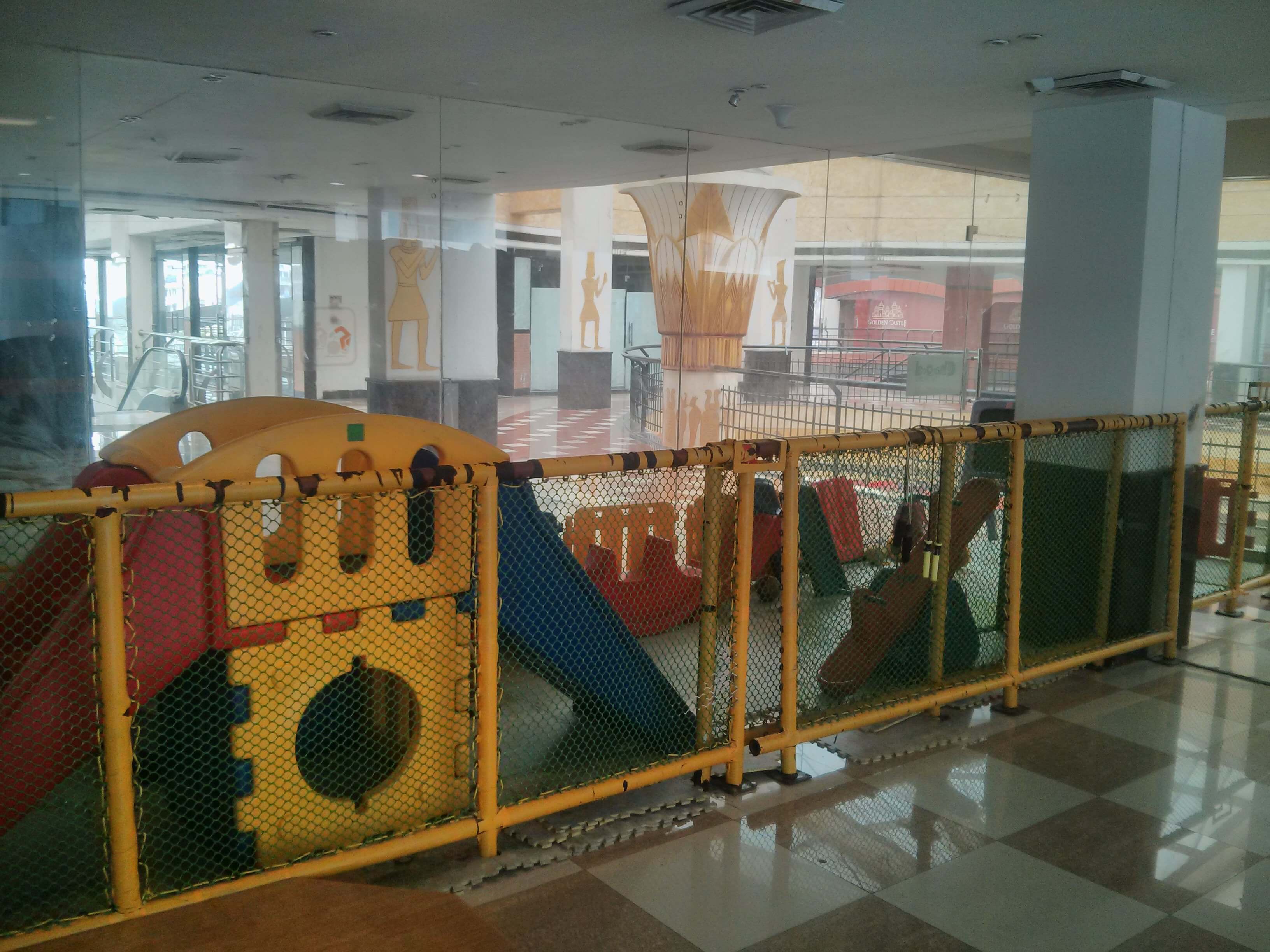 Kids Play Area of Charge gym near Indirapuram, Ghaziabad