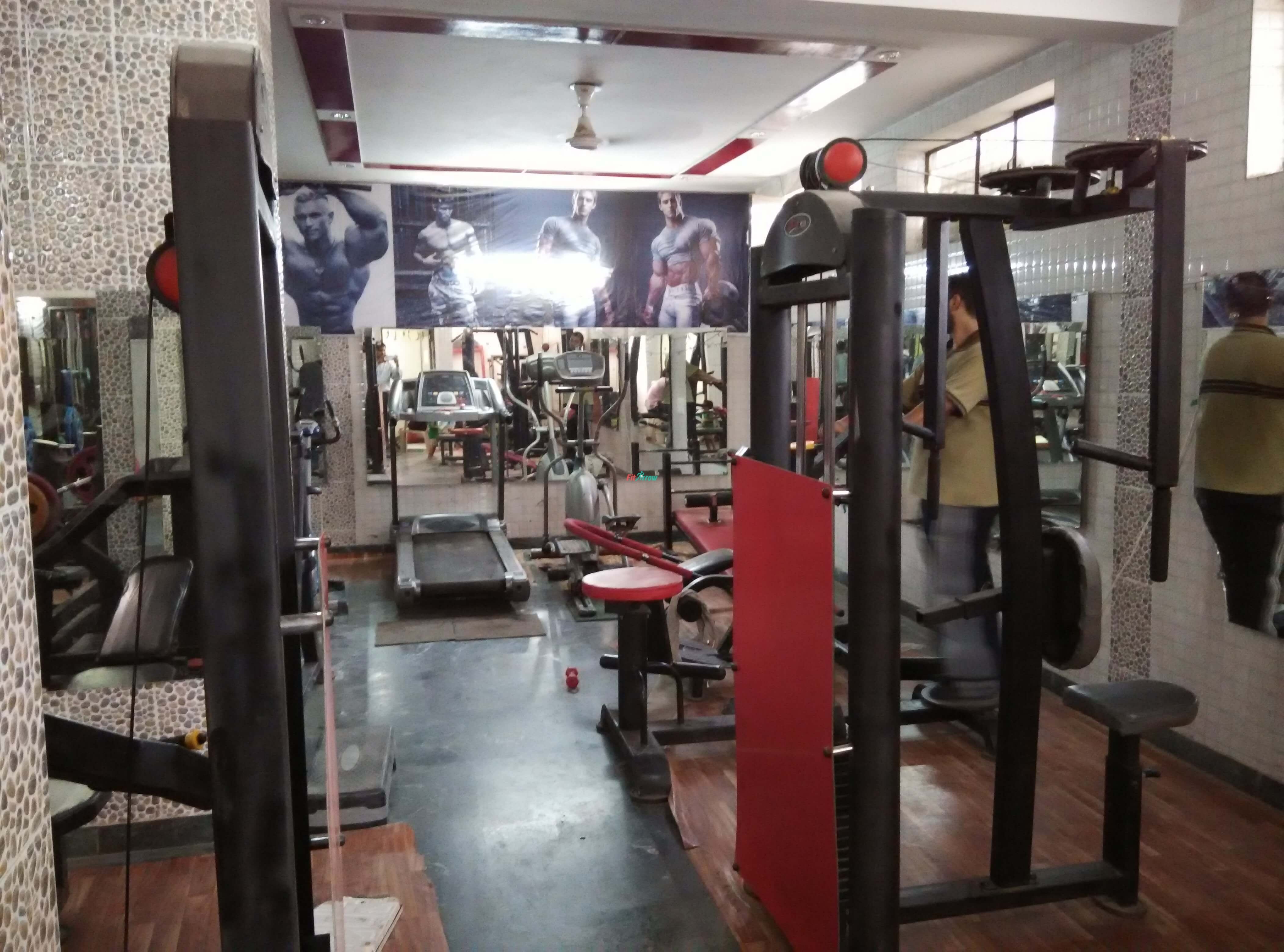 Ganpati Fitness is located at Nathupur, DLF phase 3, Gurgaon. The gym has decent facilities such as with personal trainers and with manual equipments. The environment to exercise is peaceful. The gym is located at the basement