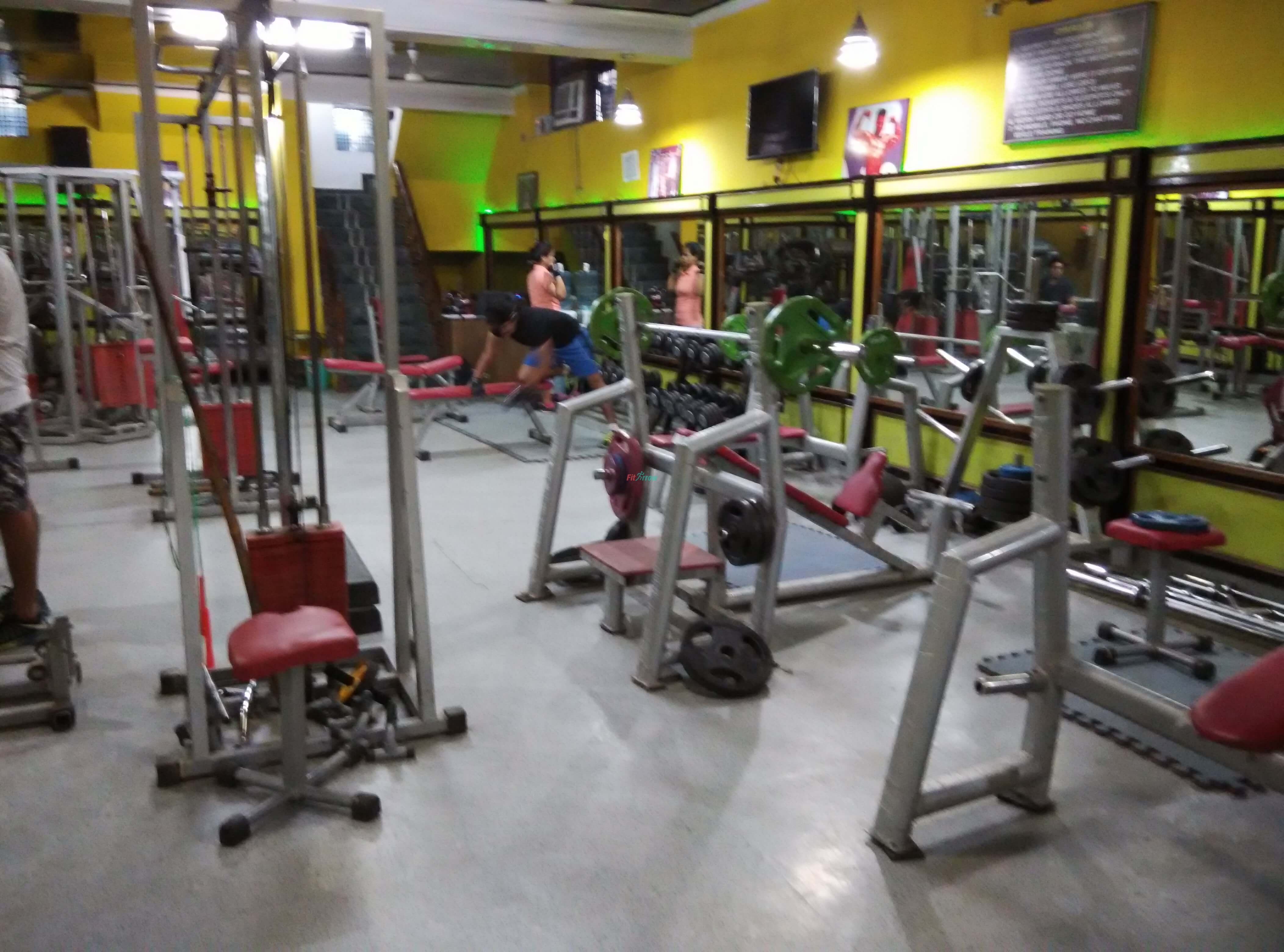 Energy Plaza Gym inside photos Located at Sec 14, Gurgaon