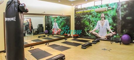 Yoga fitness spa gym sauna sushant lok gurgaon