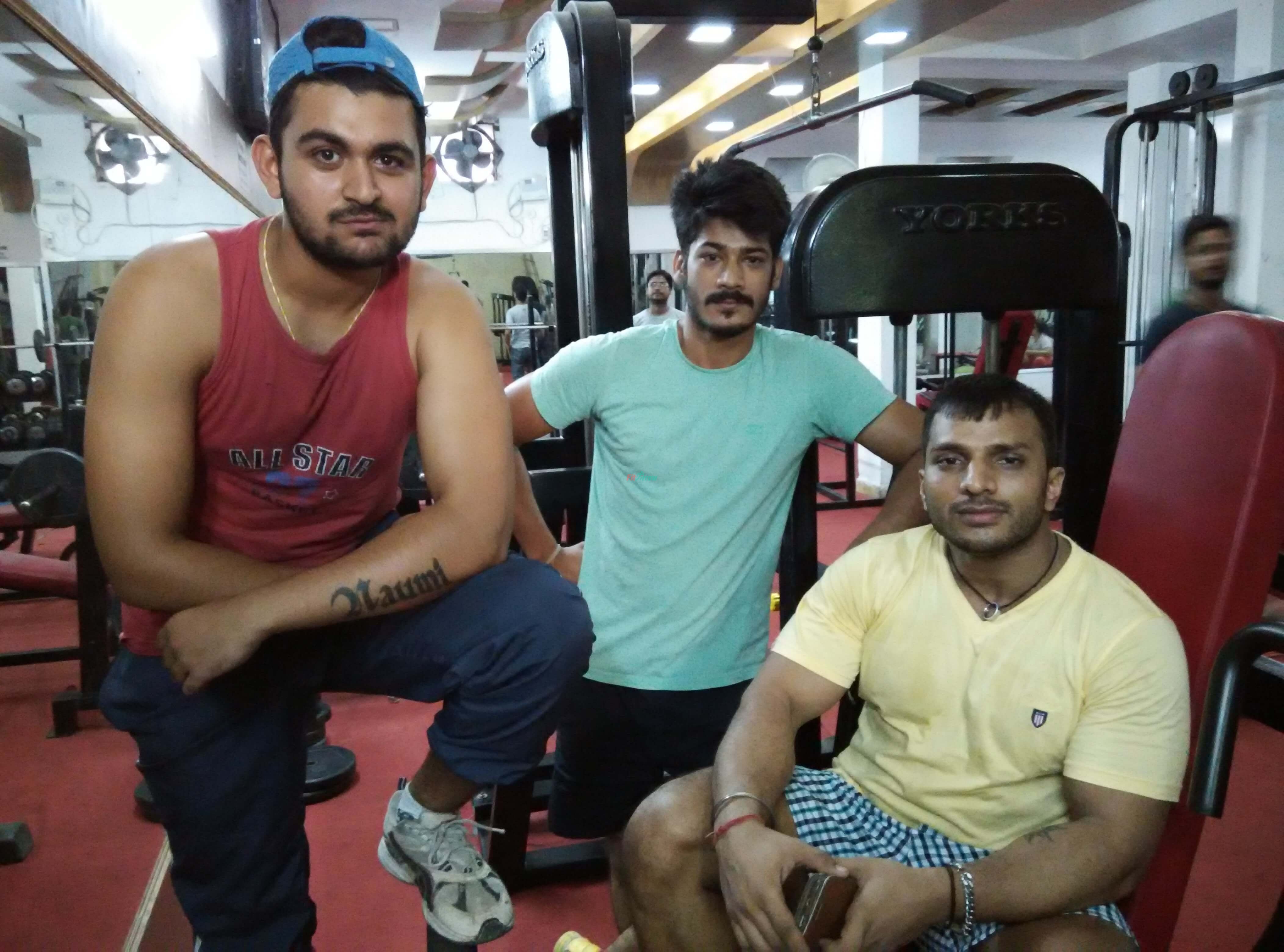 Happy customers of Multi Fitness Destination(MFD) inside photo located at DLF Phase 2 Gurgaon