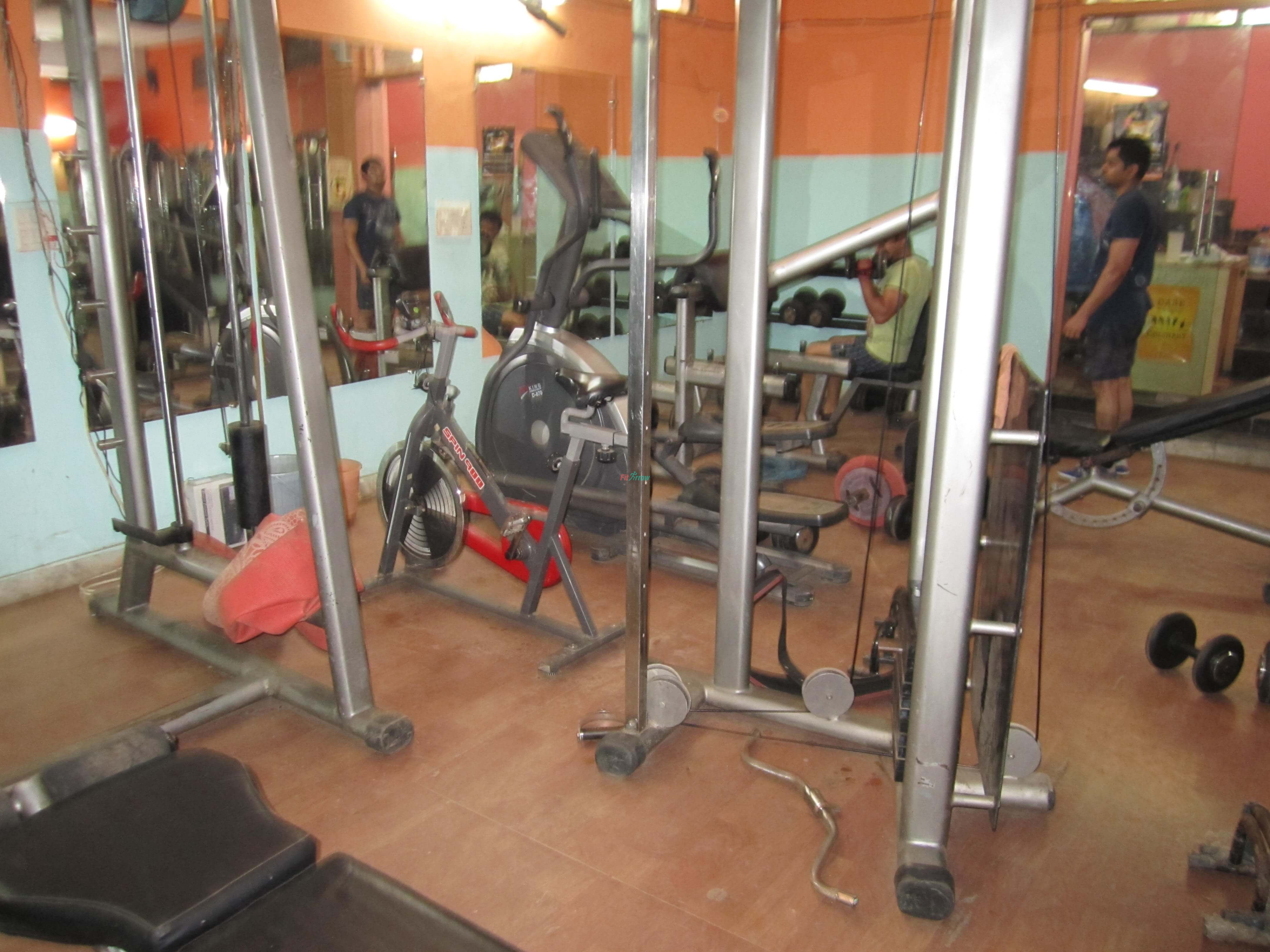 Unique fitness cardio machines dlf phase 3