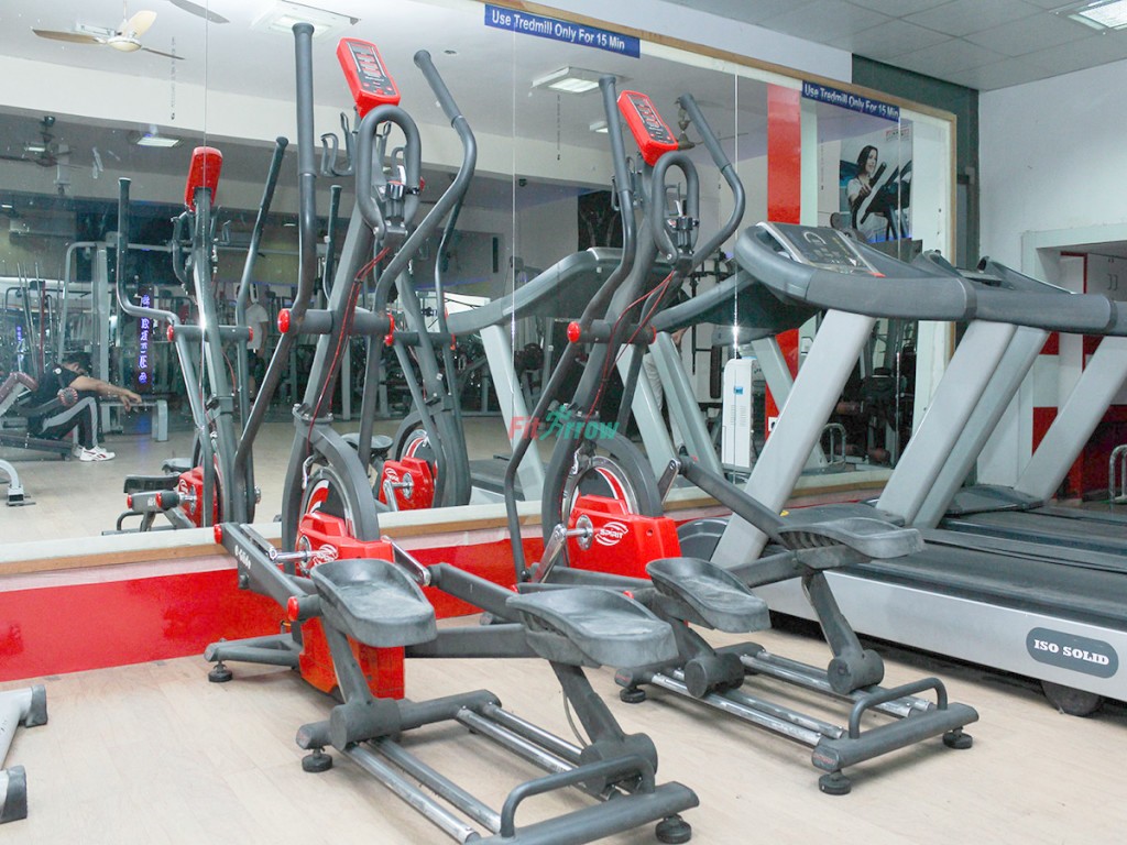 shakti gym nangloi, shakti gym and spa nangloi, shakti gym & spa nangloi, gyms in nangloi,gym in nangloi, yoga in nangloi, aerobics in nangloi,gyms in delhi,gym in delhi,gyms in nangloi,yoga in delhi,aerobics in delhi