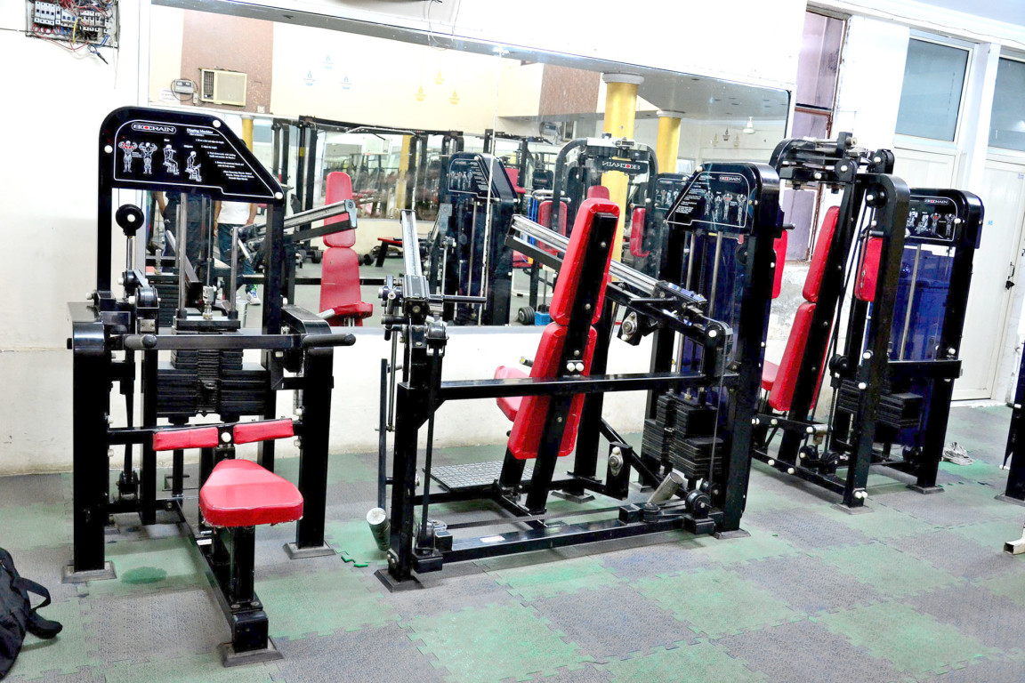 energy gym,swimming pool,aerobics,yoga,zumba,pitampura,gym,cardio,weights,fitness,health,weight loss,body building