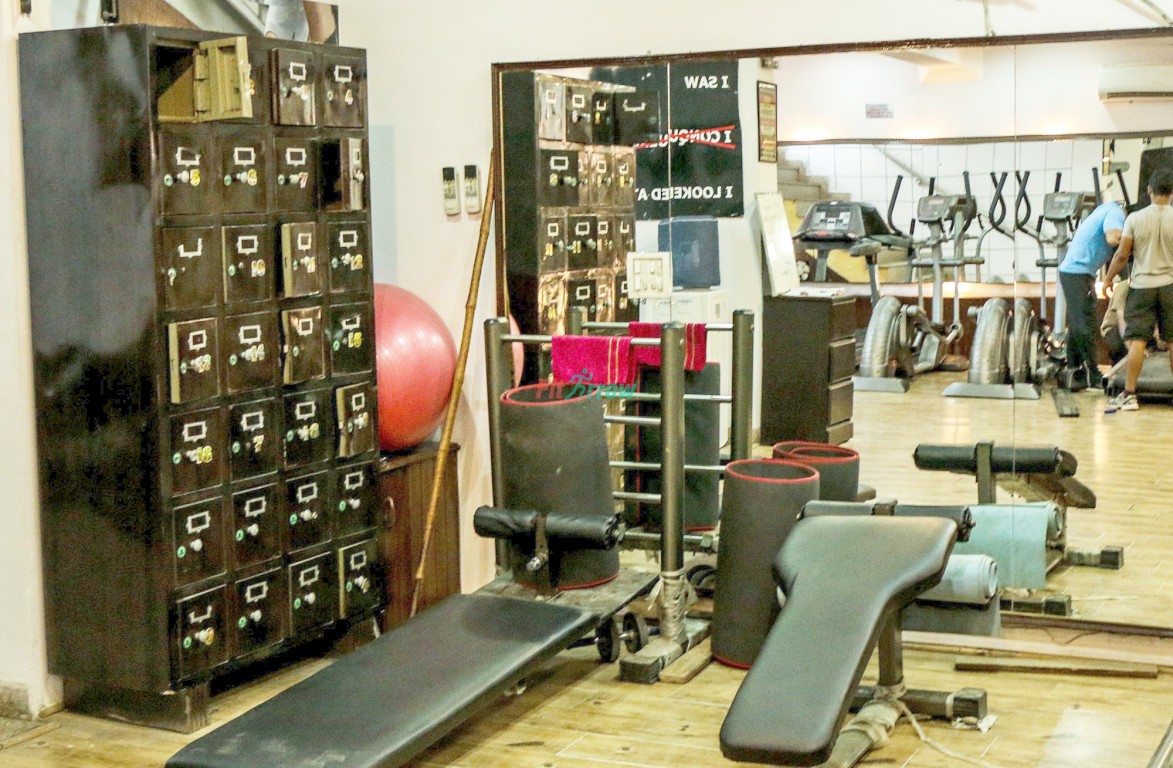 Gyms in Vikas Puri delhi, Gyms with AC in Vikas Puri, Gyms with Cardio Theatre in Vikas Puri, Gyms with Changing Room in Vikas Puri, Gyms with Free Parking in Vikas Puri, Gyms with Personal Training in Vikas Puri, Gyms with Resistance Machines in Vikas Puri