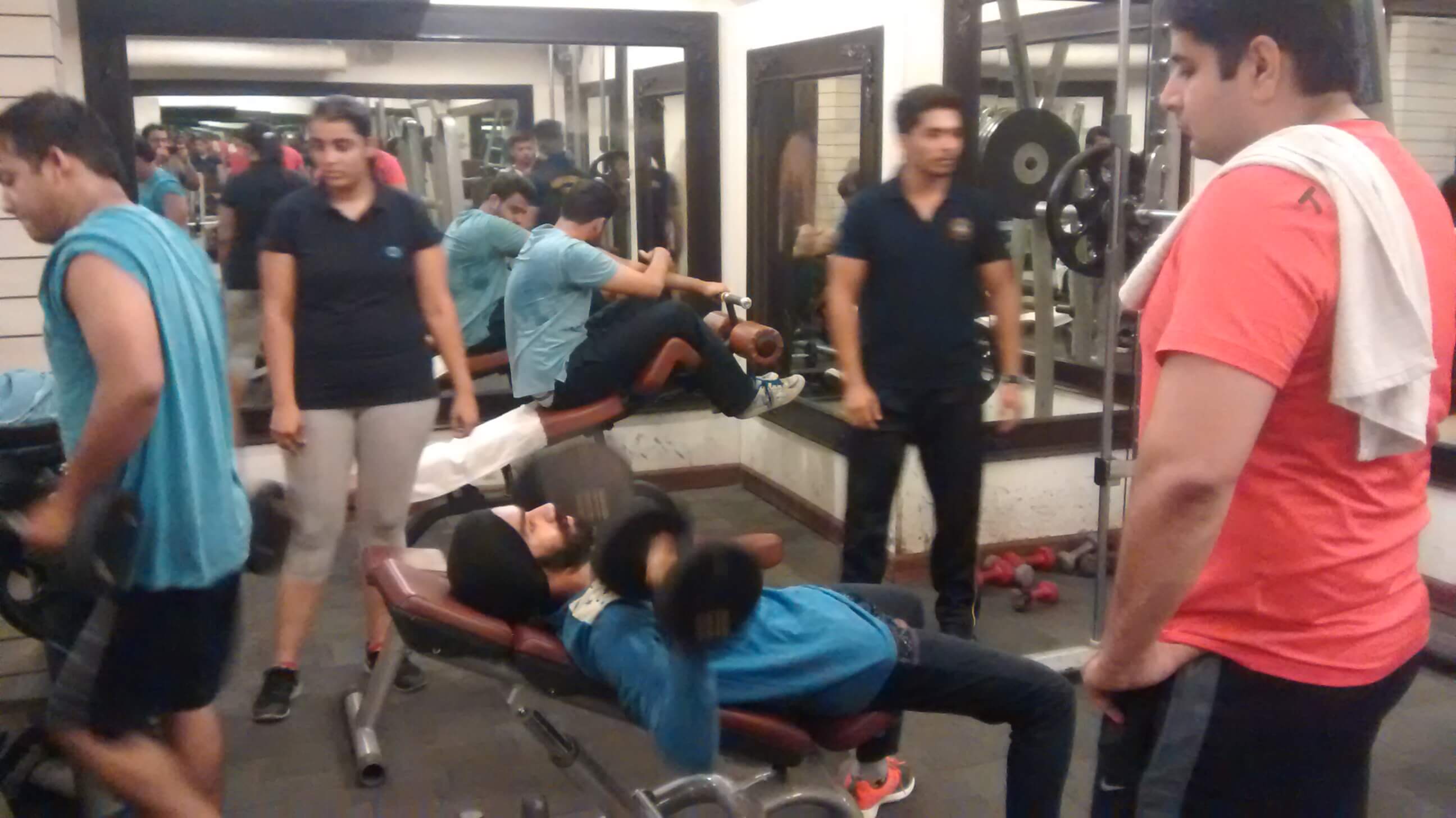 Weight gain training at Gold Gym in Saket, New Delhi