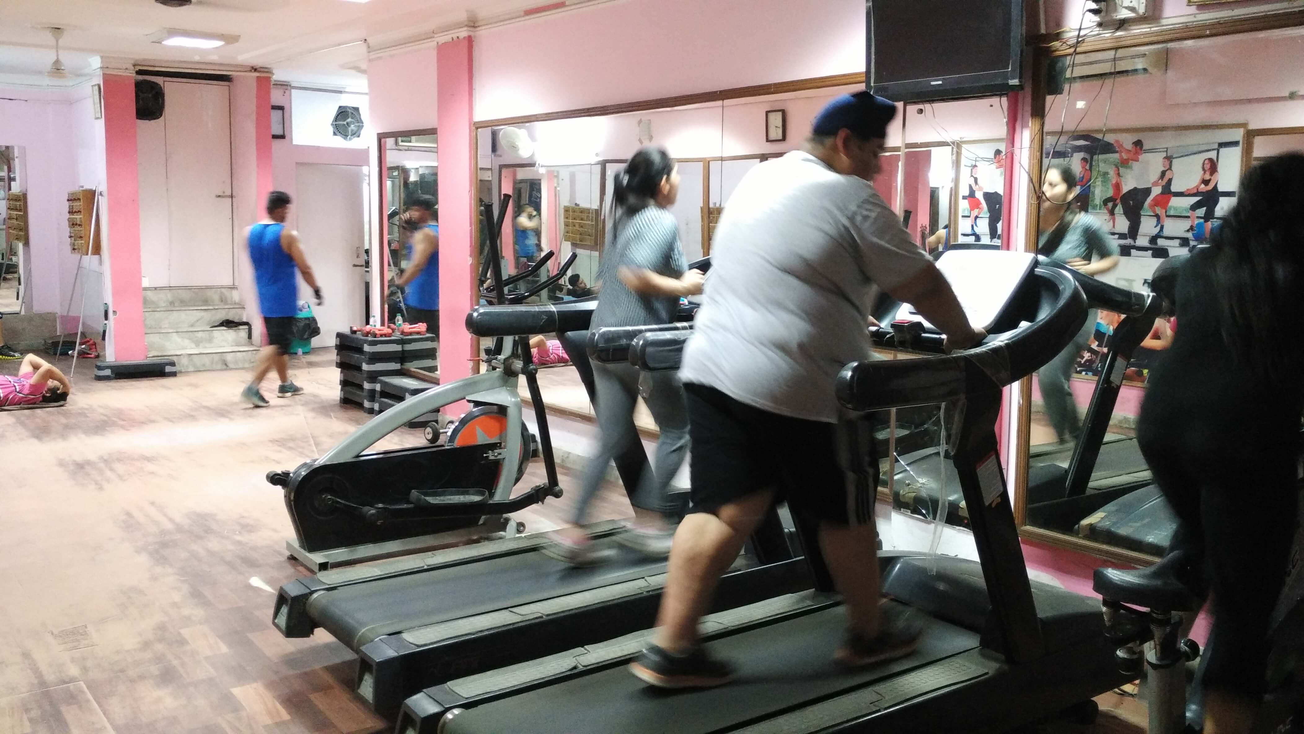 Life Fitness,Jungpura,Jangpura,steam room,lajpat nagar 1, Yoga,Aerobics,Zumba,,gym,fitness,yoga,aerobic,weightloss,muscle,personal trainer,body building,fitness,health