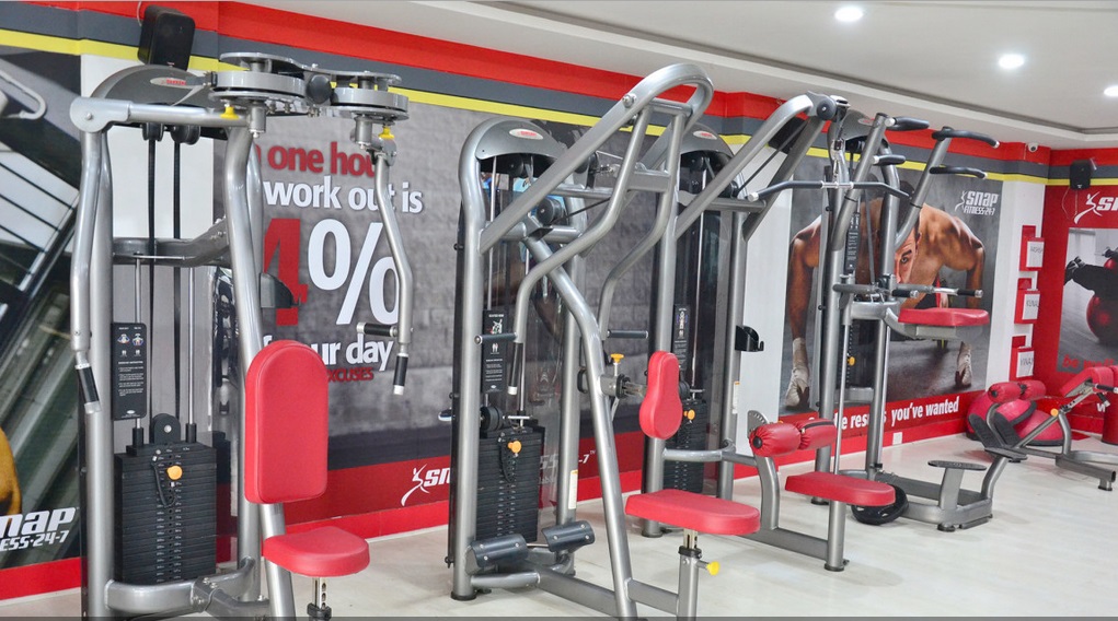 Popular Fitness center Pitampura Delhi|Best Gym Pitampura. Snap fitness,pitampura,gym,aerobics,yoga,group classes,zumba,cross fit,health,fitness,delhi,weight loss,personal trainer,training,body building