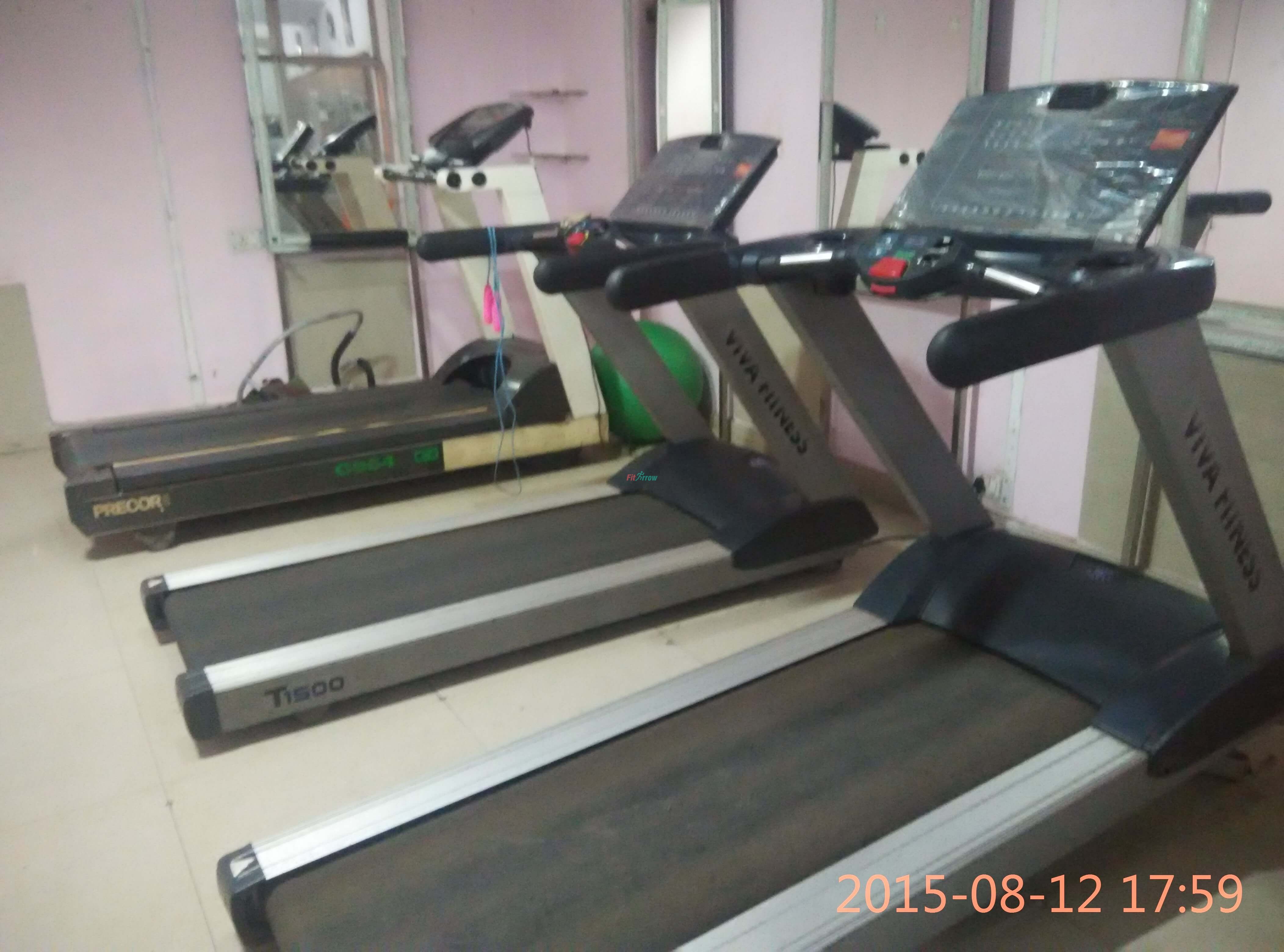 Gyms in Munirka delhi, Gyms with AC in Munirka, Gyms with Free Parking in Munirka, Gyms with Lockers in Munirka, Gyms with Personal Training in Munirka